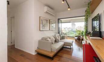 Imagem 3: Apartamento com 2 dormitórios e 1 vaga á venda em Pinheiros Prédio com apenas 3 anos. Laze