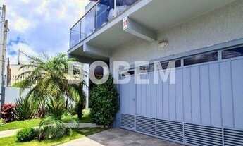 Imagem 4: Belíssimo sobrado de 4 dormitórios, banheira