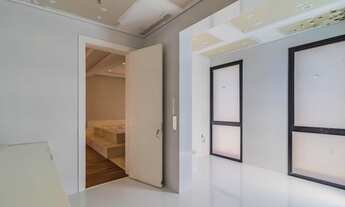 Imagem 6: Casa para venda no Tamboré 2 em Alphaville, com 900 m2 e 5 quartos