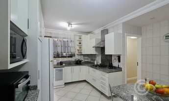 Imagem 7: Amplo apartamento com três suítes no centro de Florianópolis