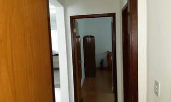 Imagem 5: Casa com piscina e churrasqueira entre a praia e a lagoa