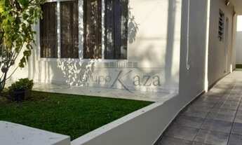 Imagem 3: Excelente Casa Térrea a Venda no Condomínio Recanto da Serra no Bairro Urbanova