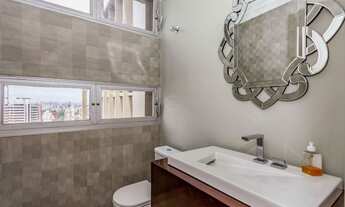 Imagem 3: Duplex de 394m² com 3 suítes e 1 escritório no Jardins