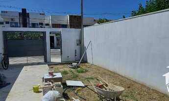 Imagem 3: Casa com 02 quartos sendo 01 suite na Village das Palmeiras a venda