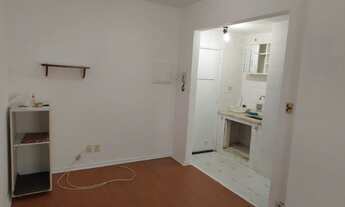 Imagem 4: Kitchenette em prédio de frente para o mar, Bairro Aparecida