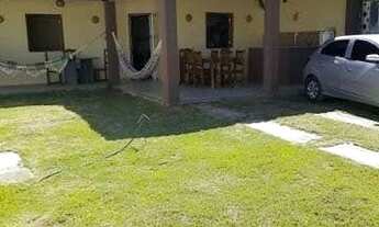 Imagem 3: Casa com quintal em Nova Almeida