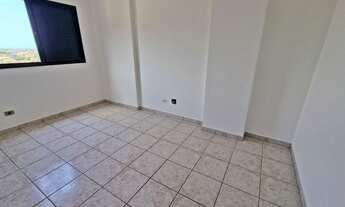 Imagem 6: Apartamento para venda possui 145 metros quadrados com 3 quartos em Solemar - Praia Grande