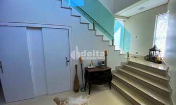 Imagem 5: Casa em condomínio para aluguel, 3 quartos, 4 suítes, 3 vagas, Nova Uberlândia - Uberlândi