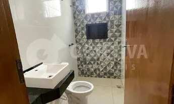 Imagem 2: Ótima casa no bairro Jardim Holanda em Uberlândia