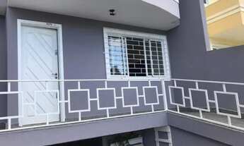 Imagem 2: Sobrado xaxim Casa com 3 dormitórios