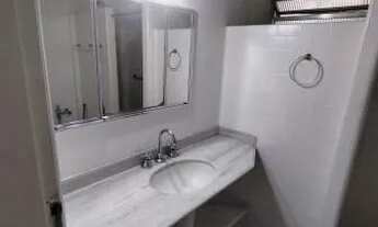 Imagem 7: Apartamento com 2 dormitórios para alugar, 70 m² por R$ 3.365/mês - Copacabana - Rio de Ja