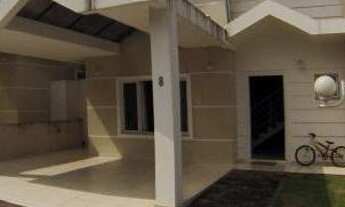 Imagem 2: Sobrado com 3 dormitórios à venda com 144 m² por R$ 880.000 no Condomínio Villa Europa em