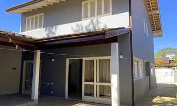 Imagem: SOBRADO COM 4 DORMITÓRIOS NAS TONINHAS