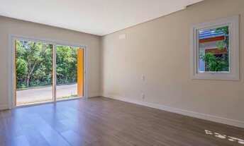 Imagem 7: Casa para Venda em Gramado, Vivendas do Arvoredo, 3 dormitórios, 3 suítes, 4 banheiros, 2