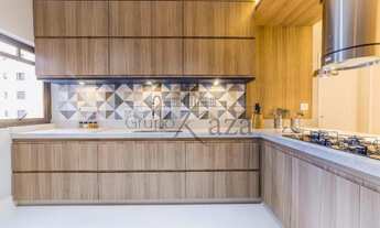 Imagem 3: Apartamento para venda tem 205 metros quadrados com 4 quartos