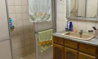 Imagem 7: Casa com 3 dormitórios (1 suíte), 2 vagas de garagem, banheiro social, dormitório de empre