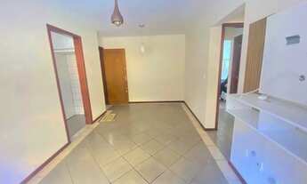 Imagem 2: Apartamento para aluguel anual possui 74 metros quadrados com 2 quartos taxas incluídas