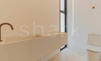 Imagem 7: Casa de condomínio para venda possui 545 metros quadrados com 4 quartos