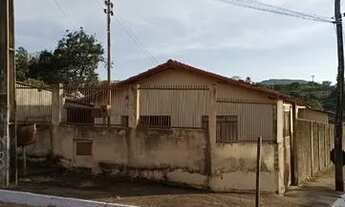 Imagem: Vendo casa em mossamedes
