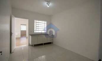 Imagem 6: CASA 3 DORM 1 SUITE 2 VAGAS /QUINTAL /SAUDE A 650MTS DO METRO PÇA DA ARVORE