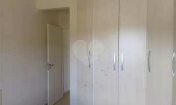 Imagem 5: Casa de condomínio sobrado para aluguel e venda possui 130 metros quadrados com 3 quartos