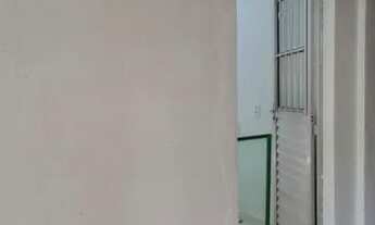 Imagem 2: Aluga se um apartamento em Flores