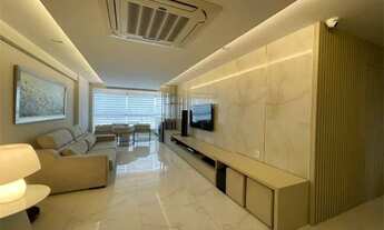 Imagem: Apartamento com 4 quartos (3 suítes), à