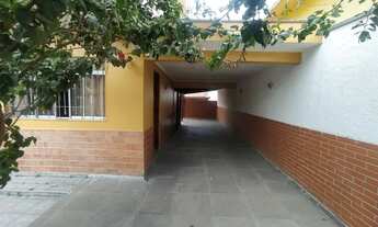 Imagem 2: ÓTIMO SOBRADO 242,44M² COM 3 DORMITÓRIOS E 3 VAGAS DE GARAGEM - INDIVIDUAL - VILA BARROS