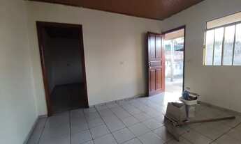 Imagem 4: Casa para aluguel possui 40 metros quadrados com 1 quarto em Antares - Londrina - PR