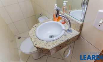 Imagem 6: SOBRADO - UTINGA - SP