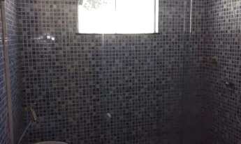 Imagem 5: Casa com suíte e quintal grande com excelente localização perto de comércios transporte es