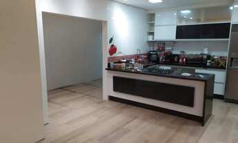 Imagem: Sobrado de 150m² com acabamento de primeira