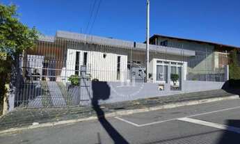 Imagem 3: Casa com 4 dormitórios à venda, 323 m² por R$ 900.000,00 - Jardim Atlântico - Florianópoli