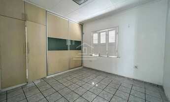 Imagem 6: Casa para venda possui 190 metros quadrados com 5 quartos em São João - Teresina