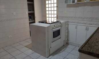 Imagem 4: Sobrado a venda no Bairro Jardim em Santo André - Rua nobre