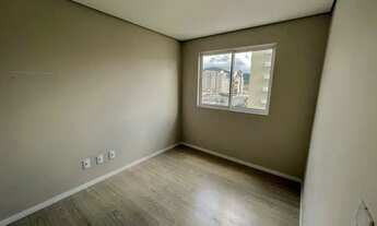 Imagem 5: Apartamento semimobiliado com 2 dormitórios no bairro Vila Operária em Itajaí