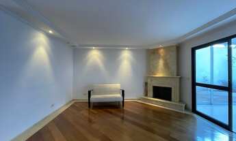 Imagem 2: Casa no Residencial Tamboré 4 - com 5 dormitórios e 4 Suítes