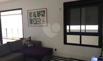 Imagem 5: Novinho, bonito, a uma quadra do Metrô da Villa