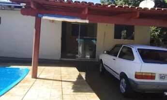 Imagem: Casa com dois quartos duas cozinhas dois