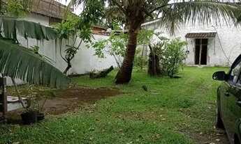 Imagem 4: Aluga-se uma casa com terreno grande