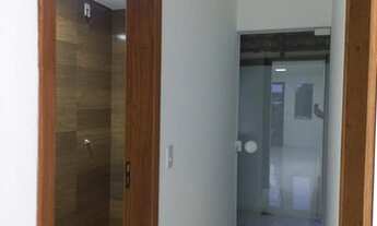 Imagem 6: Casa de dois dormitórios, rua em calçamento, nos Ingleses, Florianópolis, SC