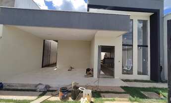 Imagem 2: Casa com 3 quartos - sendo 1 suíte - piscina - Setor São Francisco - Senador Canedo-GO