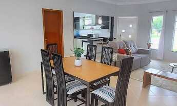 Imagem 4: Maravilhosa Casa Térrea + Piscina em Condomínio Alto Padrão na Cidade de Tremembé