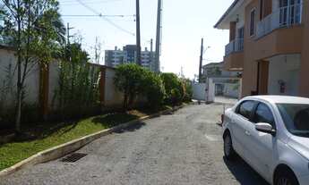 Imagem 7: Sobrado para venda possui 111 metros quadrados com 3 quartos em Pedra Branca - Palhoça - S