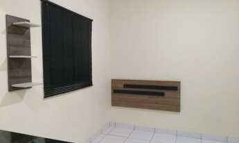 Imagem 5: Kitnet em Rio Verde está, Setor Universitário,com Geladeira