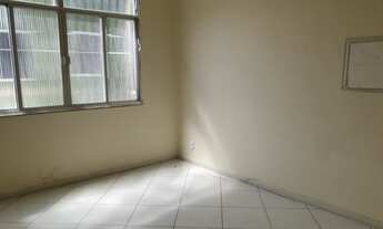 Imagem 6: Apartamento para venda tem 65 metros quadrados com 2 quartos em Vila Valqueire - Rio de Ja