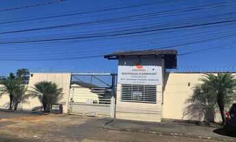 Imagem 3: Casa para aluguel tem 120m2 com 3 quartos em Setor Parque Tremendão - Goiânia - Goiás