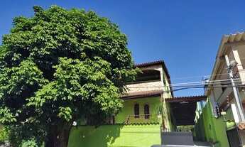 Imagem 3: Casa de condomínio para aluguel possui 350 metros quadrados com 3 quartos