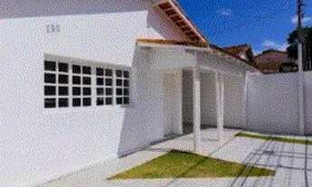 Imagem 4: Casa no Centro, 3 quartos, varanda com churrasqueira e piscina, em São José dos Campos