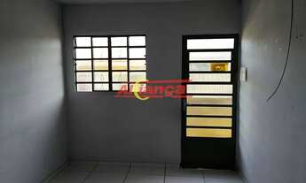 Imagem 2: ÓTIMA CASA 60M² COM 2 DORMITÓRIOS E 1 VAGA DE GARAGEM - JARDIM DIOGO